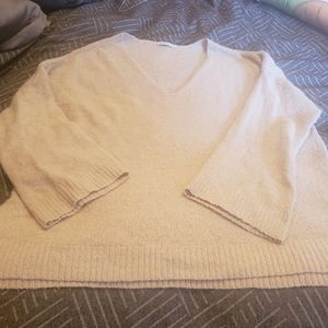 3/$25 Very soft V-Neck sweater with wider sleeves from Reitmans size L